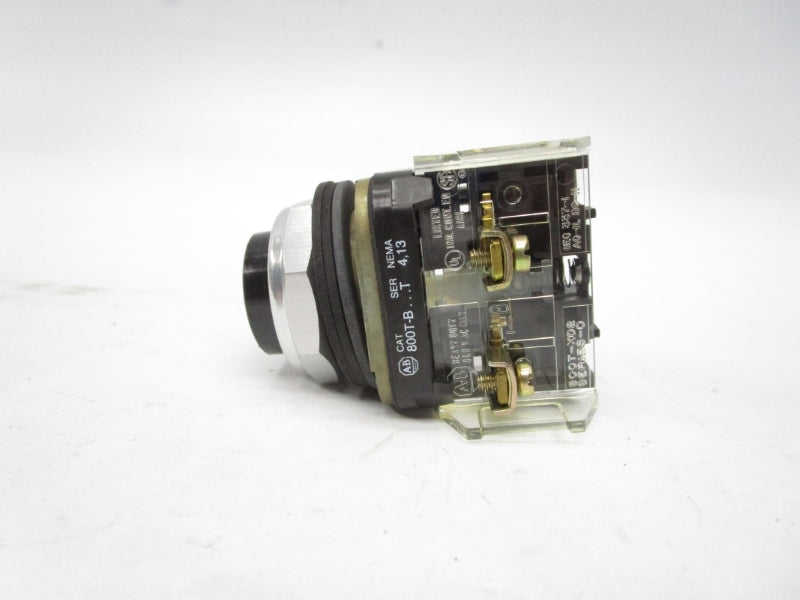 ALLEN BRADLEY 800T-B2D2 SER. T 600VAC (BK/YL) NSMP