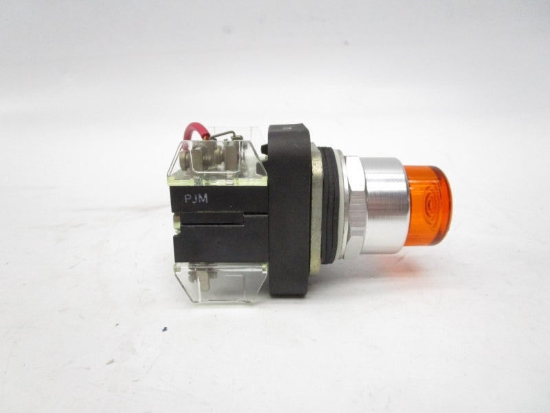 ALLEN BRADLEY 800T-QT10A SER. N 120VAC/DC NSNP