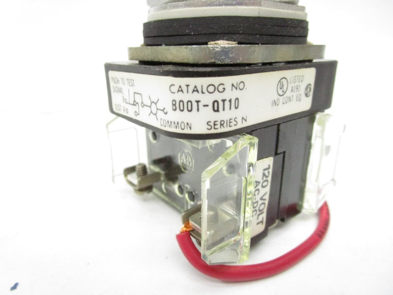 ALLEN BRADLEY 800T-QT10A SER. N 120VAC/DC NSNP