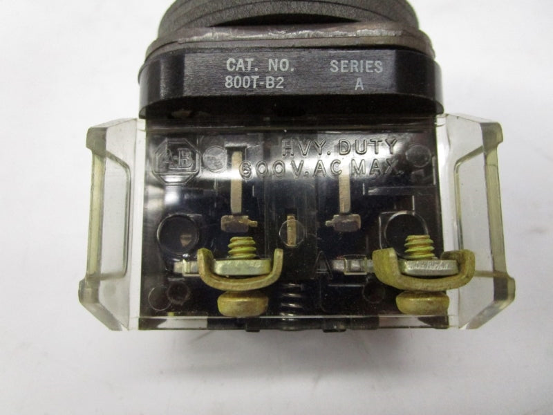 ALLEN BRADLEY 800T-B2D2 SER. A 600VAC NSNP