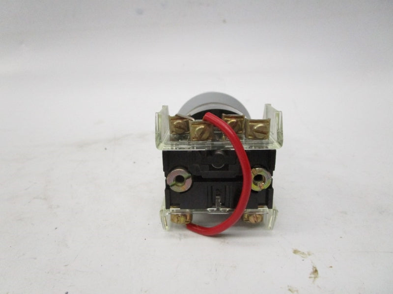 ALLEN BRADLEY 800H-QPT24G SER. A 28V NSNP