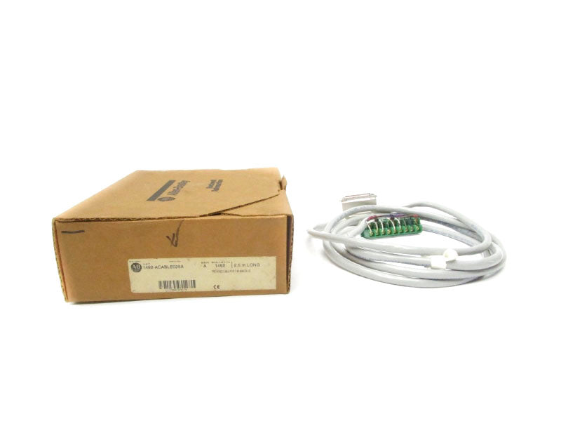 ALLEN BRADLEY 1492-ACABLE025A SER. A (BR/WH) NSMP