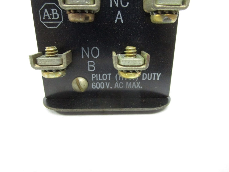ALLEN BRADLEY 800H-HK2A 600V NSNP