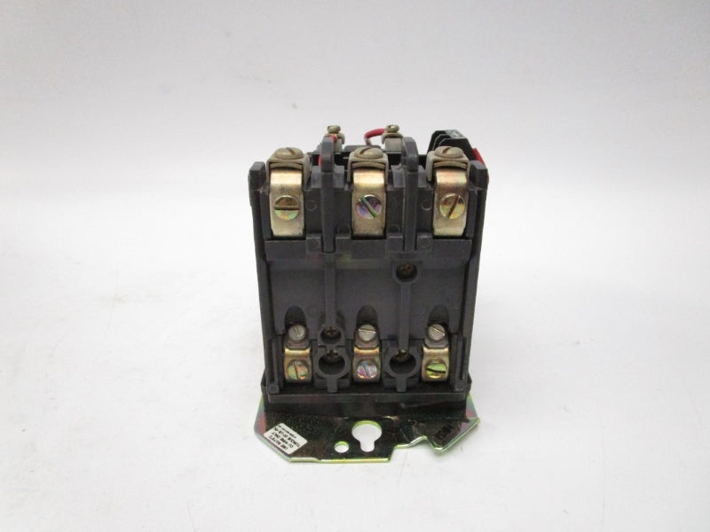 ALLEN BRADLEY 509-A0D SER. B 110-120VAC 18A (BR/YL) (AS PICTURED) NSMP