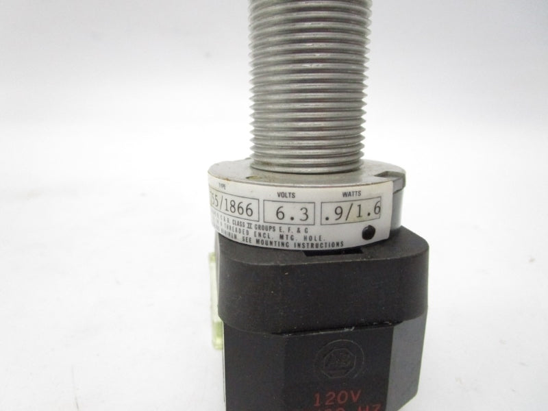 ALLEN BRADLEY 800HL-FPXNP16G7 SER. A 120V (BR/YL) NSMP