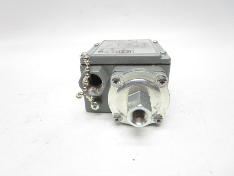 SQUARE D 9012GAW2 SER. C 1-40PSI NSMP