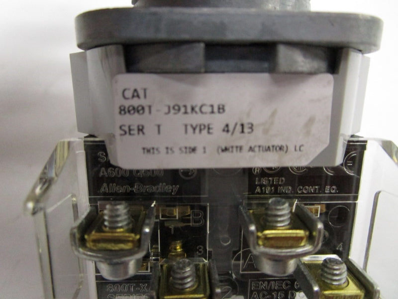 ALLEN BRADLEY 800T-J91KC1B SER. T (WH) NSMP