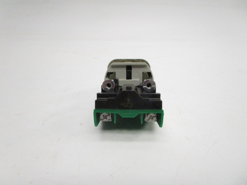 ALLEN BRADLEY 800T-H19AP SER. T 600VAC (WH) NSMP