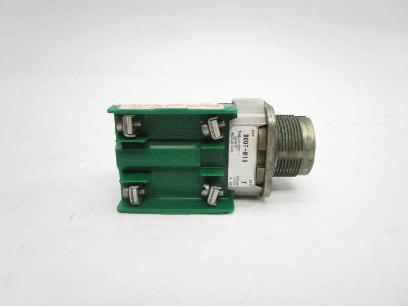 ALLEN BRADLEY 800T-H19AP SER. T 600VAC (WH) NSMP