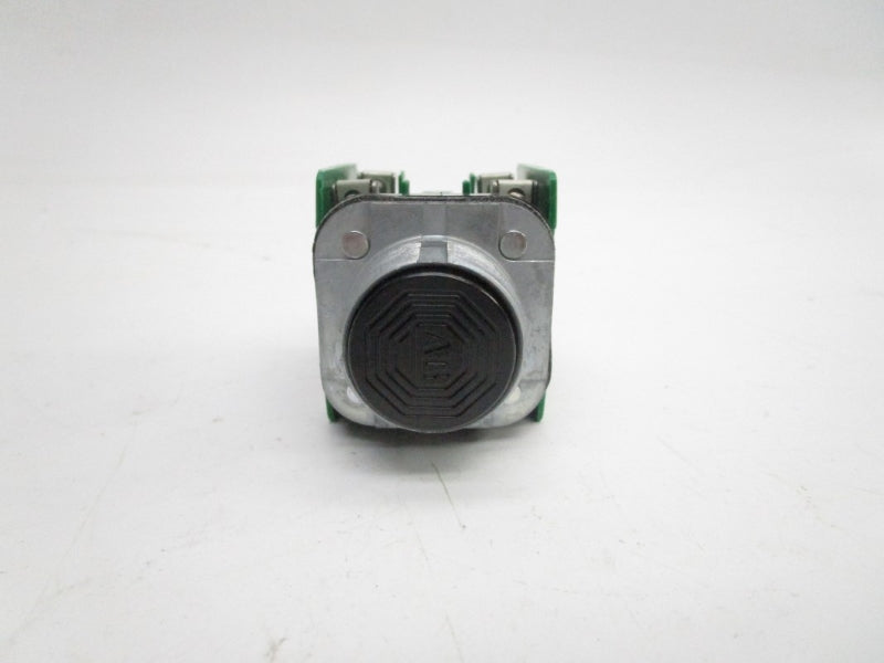 ALLEN BRADLEY 800T-A2BP SER. T 600VAC (WH) NSMP
