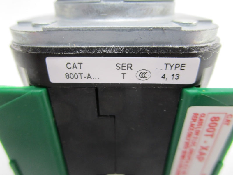 ALLEN BRADLEY 800T-A2BP SER. T 600VAC (WH) NSMP