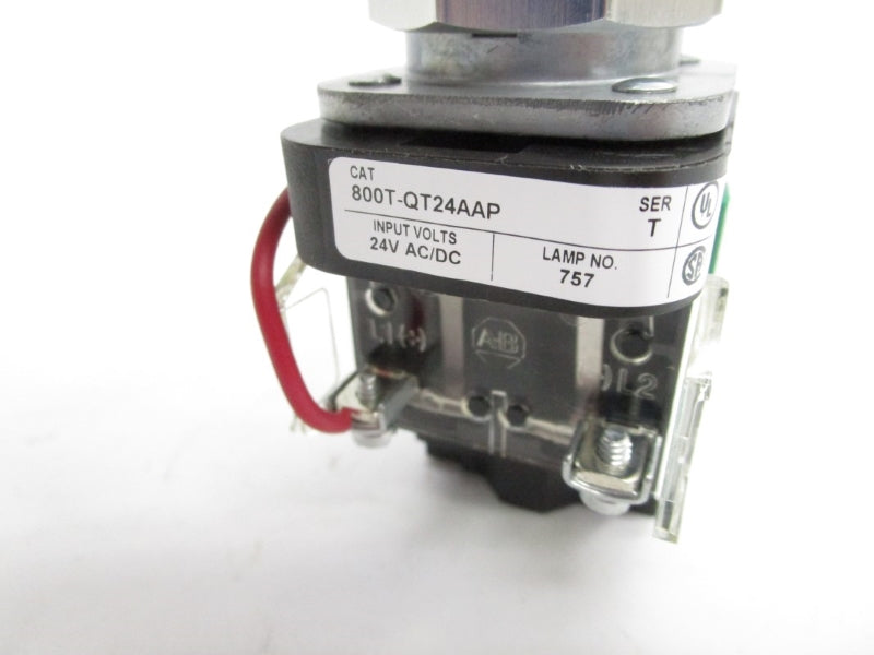 ALLEN BRADLEY 800T-QT24AAP SER. T 24VAC/DC (WH) NSMP