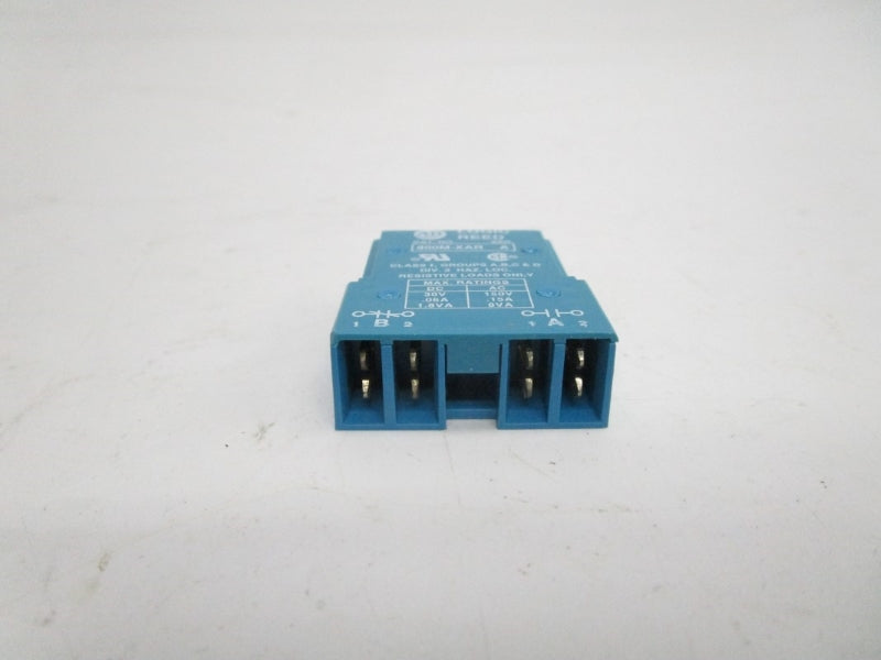 ALLEN BRADLEY 800M-XAR SER. A 150VAC 0.15A (WH) NSMP