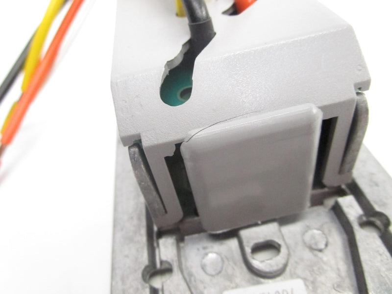 LITHONIA CONTROL SYSTEMS 86E1 120V 12.5A (AS PICTURED) NSNP