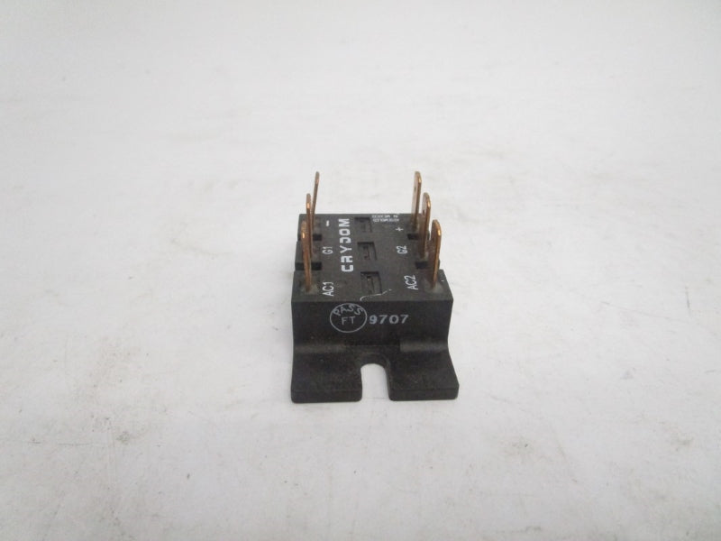 CRYDOM B512F-2T UNMP