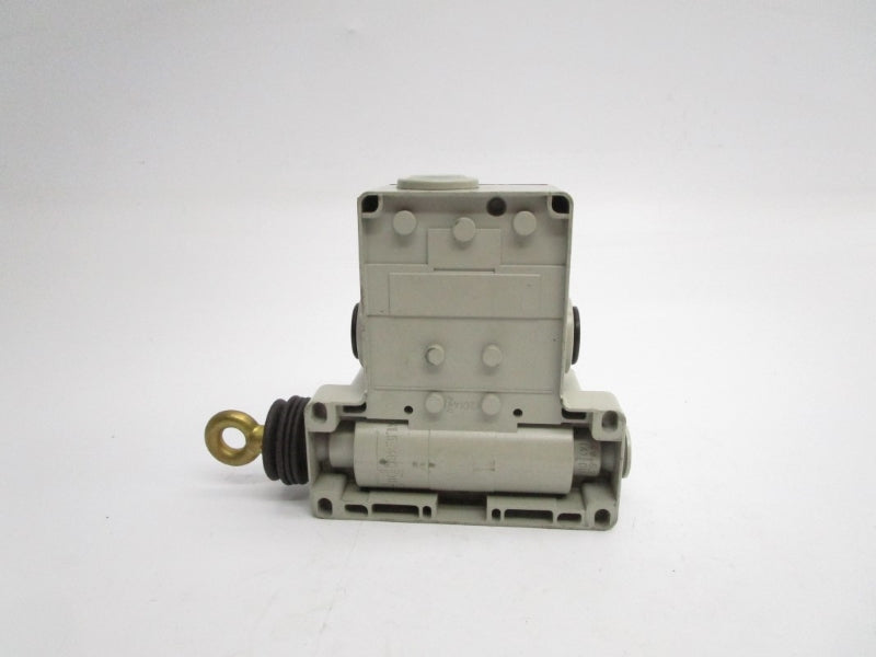 TELEMECANIQUE XY2CE2A296H7 120VAC (AS PICTURED) NSNP