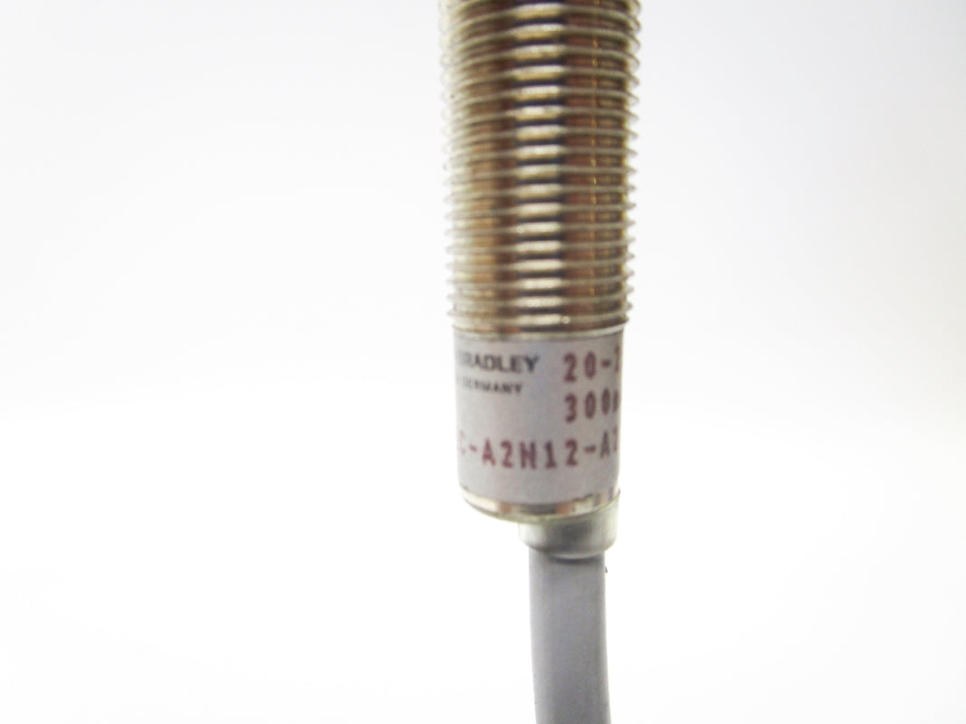 ALLEN BRADLEY 872C-A2N12-A2 SER. A 20-250VAC UNMP
