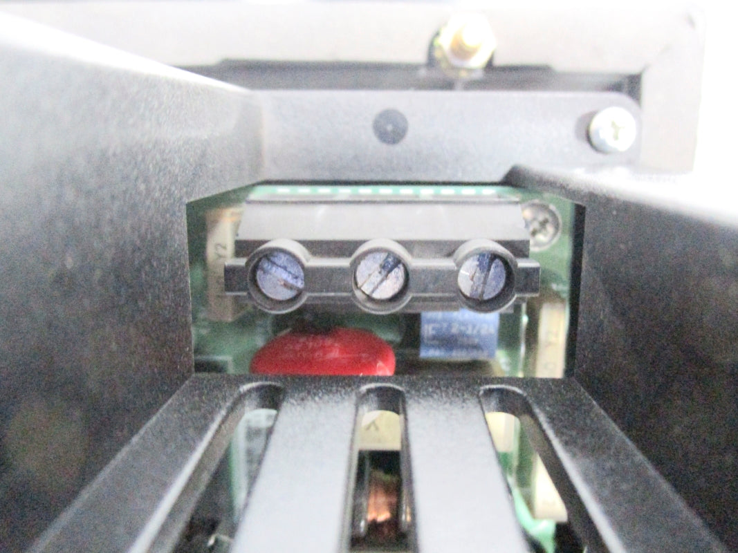 ALLEN BRADLEY 2711-K5A8 F/W 4.41 SER. H UNMP