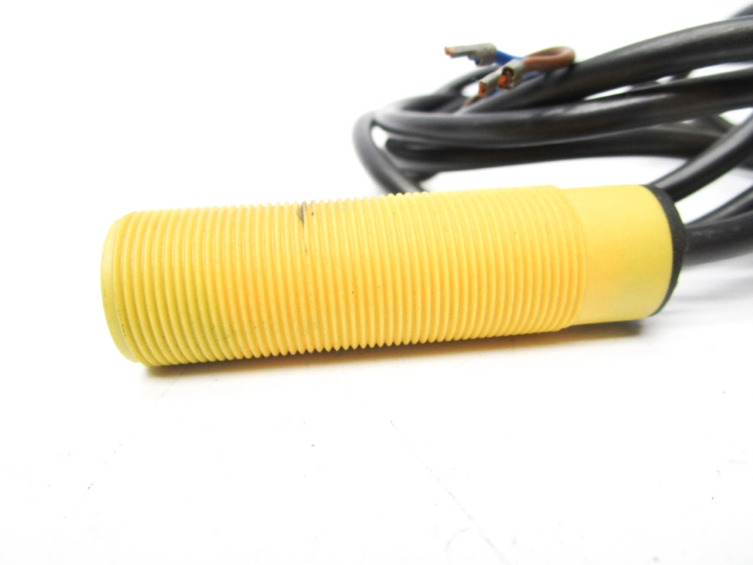 TURCK NI8-S18-AZ3X/S100 300VDC UNMP
