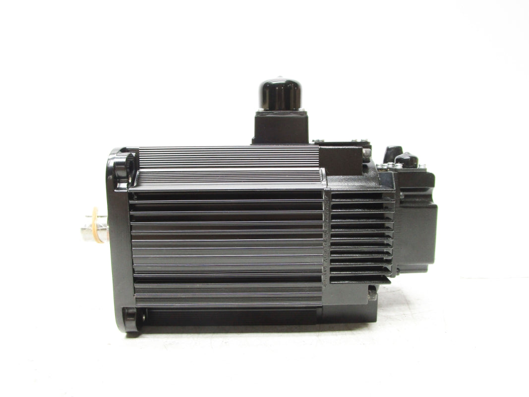 YASKAWA SGMRS-13A2A-YR12 NSMP