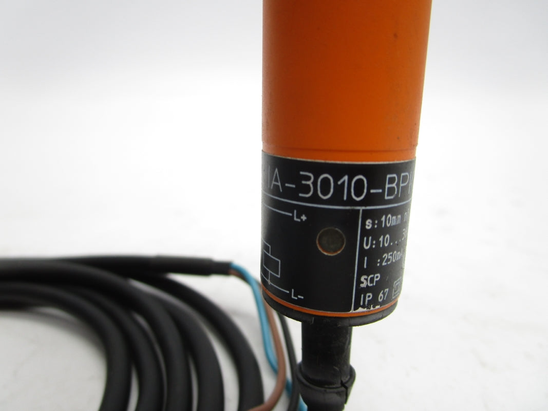 IFM EFFECTOR IA5082 IA-3010-BPKG 36VDC UNMP