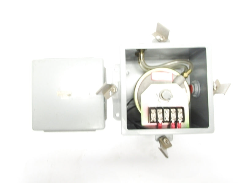 DWYER 1824-0-1-S UNMP