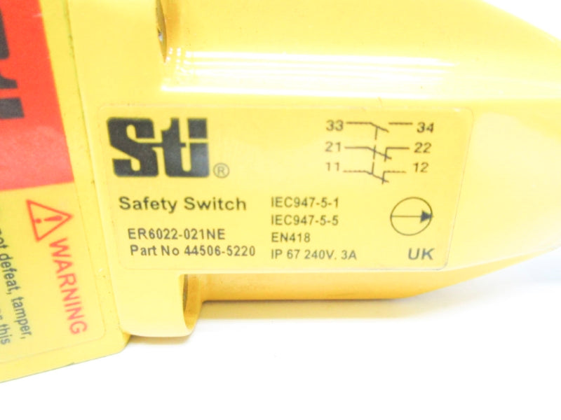 STI 44606-5220 ER6022-021NE 240V 3A (AS PICTURED) NSNP