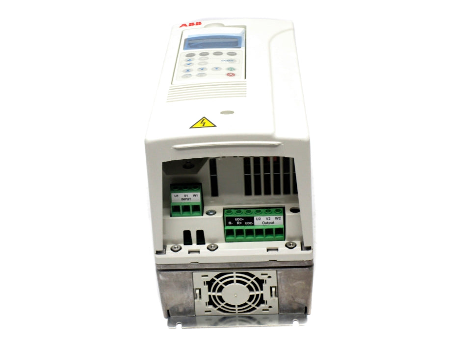 ABB ACS800-U1-0011-5+P901 F/W ASXR733U NSMP