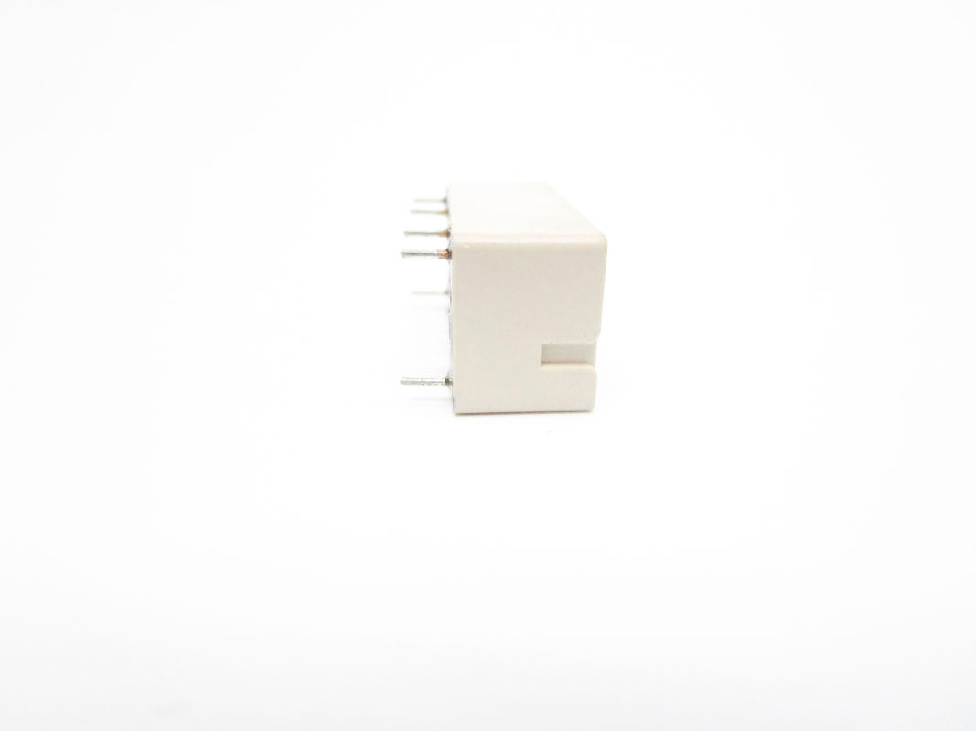 NAIS ST1-DC5V AR2019 250V 8A NSNP