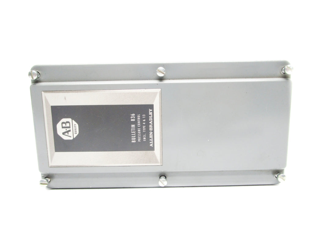 ALLEN BRADLEY 836-C8JX321 SER. B 250PSI 600VAC NSNP