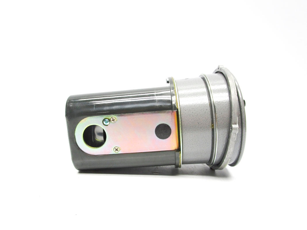 DWYER A3010 120VAC 25PSI NSMP