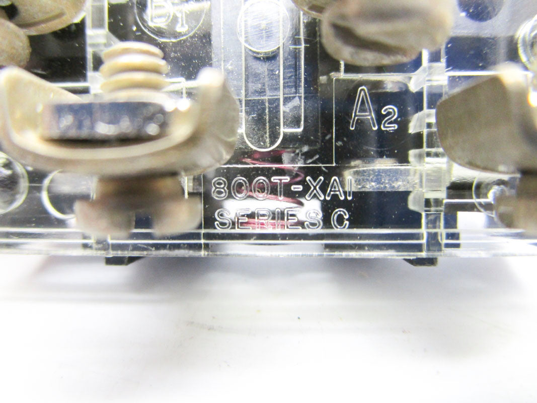 ALLEN BRADLEY 800T-XA1 SER. C (BK/YL) NSMP
