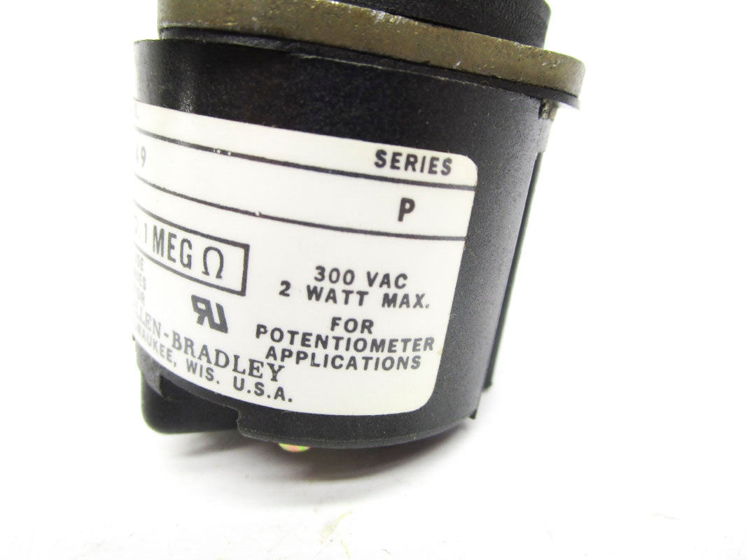 ALLEN BRADLEY 800T-U49 SER. P 300VAC (GY/BL) NSMP
