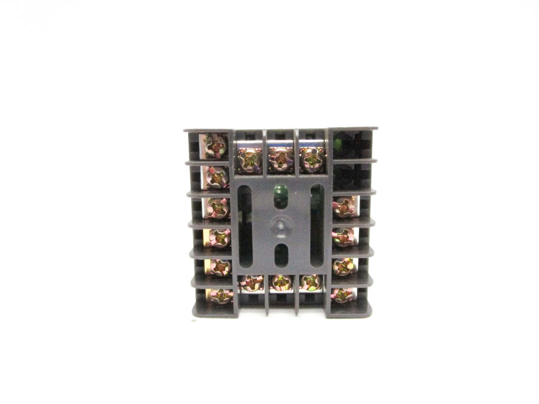 PARTLOW P6102 240VAC 2A NSNP