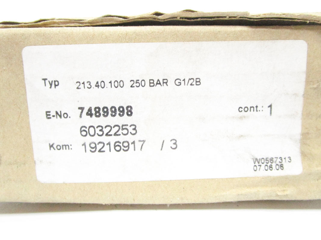 HYDAC 213.40.100 748998 0-3600PSI NSMP