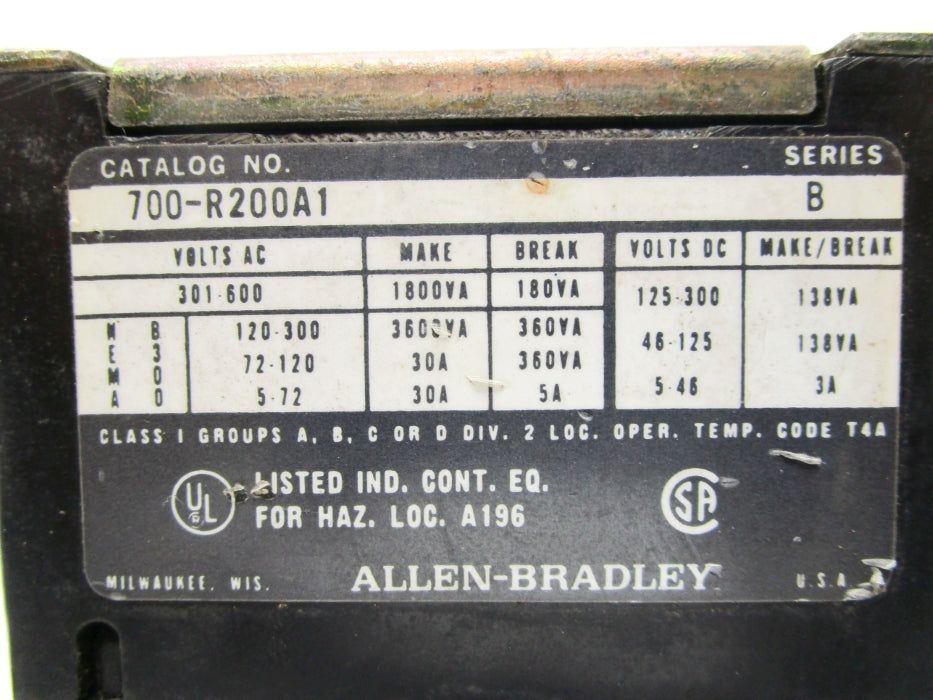 ALLEN BRADLEY 700-R200A1 115/120V SER. B UNMP