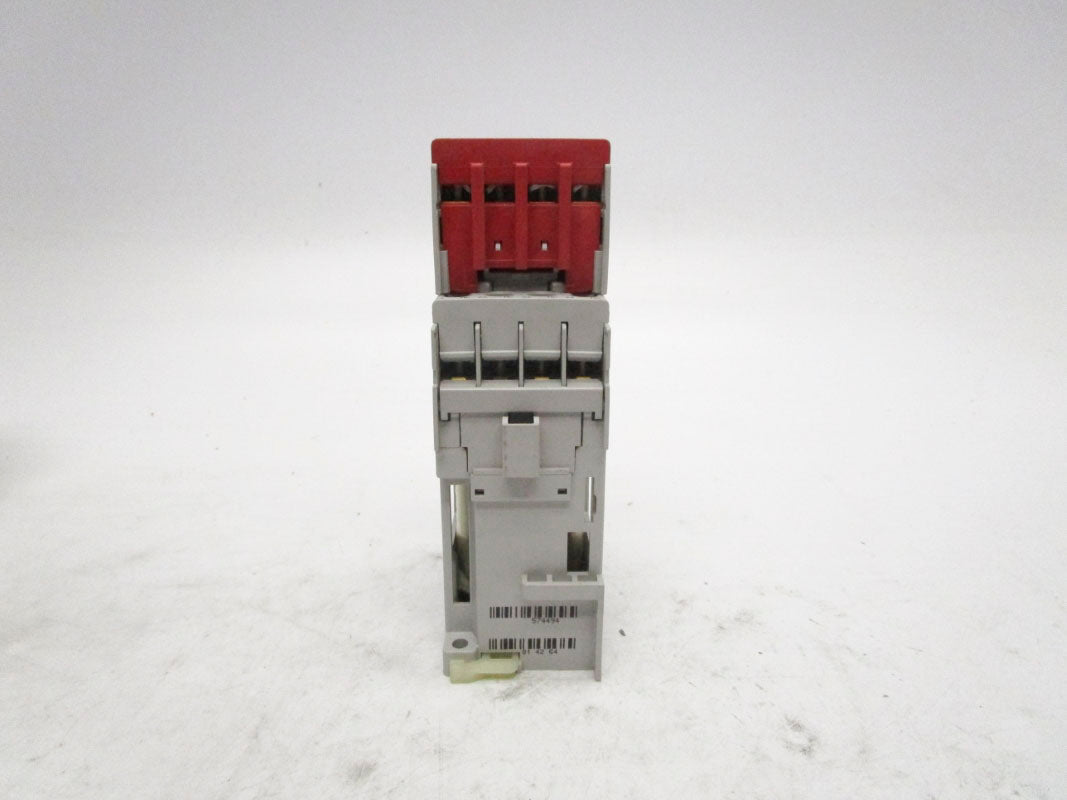 ALLEN BRADLEY 700S-CF620DJC SER. A 24VDC 31A (BR/WH) NSMP