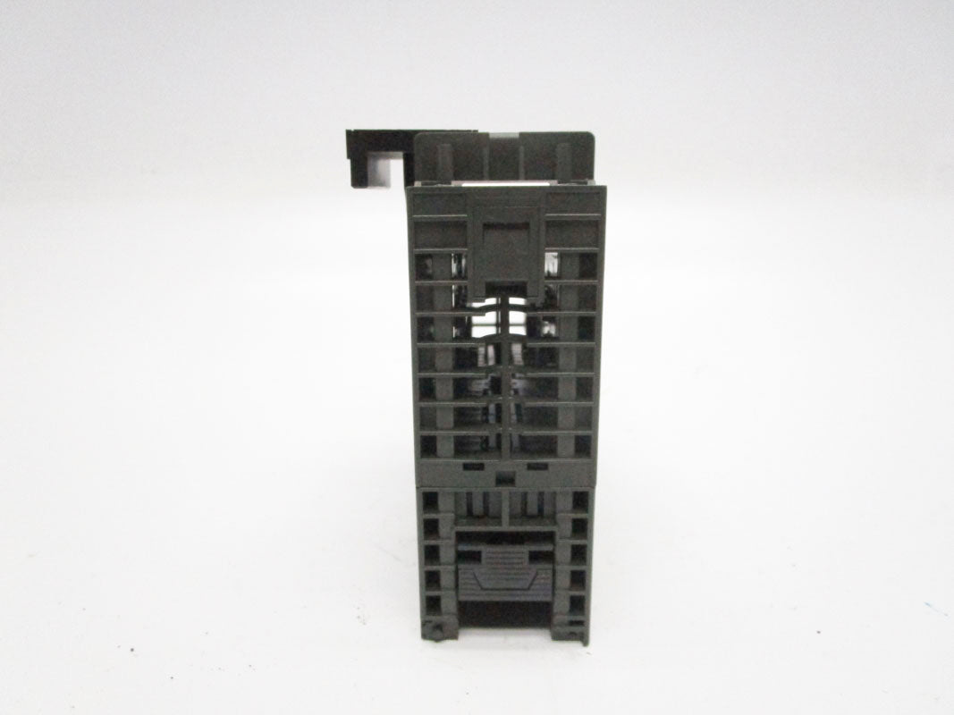 SIEMENS 6ES7322-1BL00-0AA0 24VDC 1.0A (AS PICTURED) UNMP