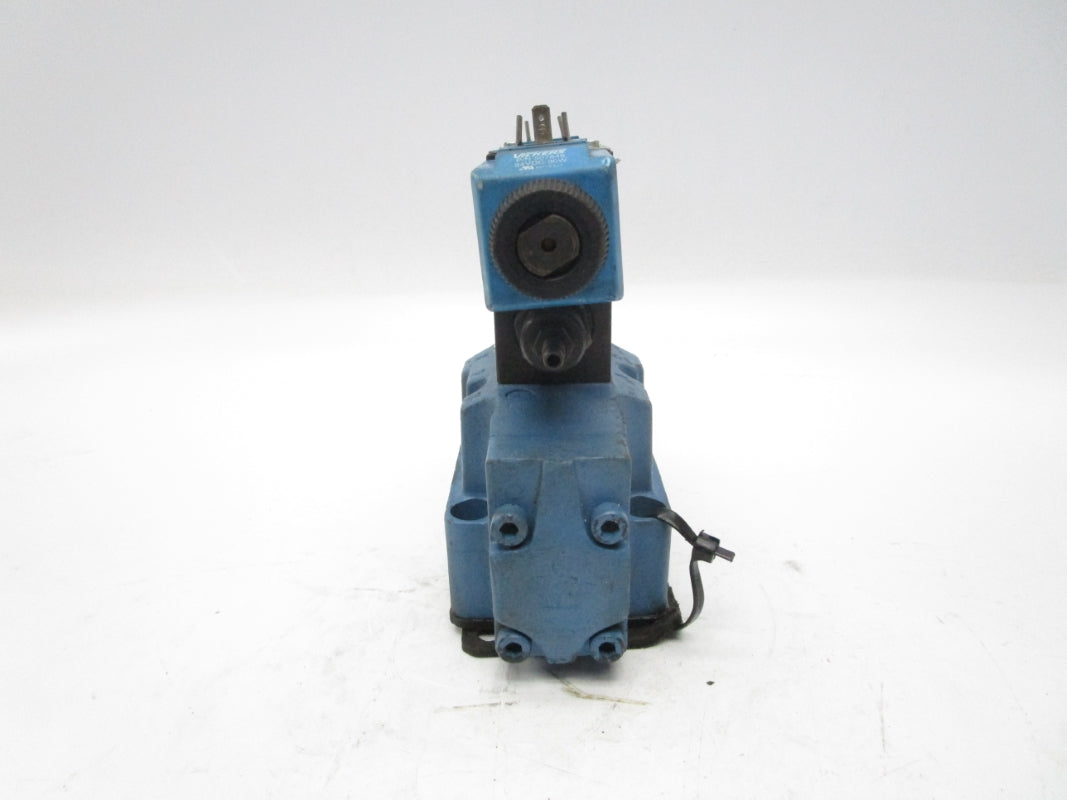 VICKERS DG5V76C2TMUH540P08 24VDC 5000PSI UNMP