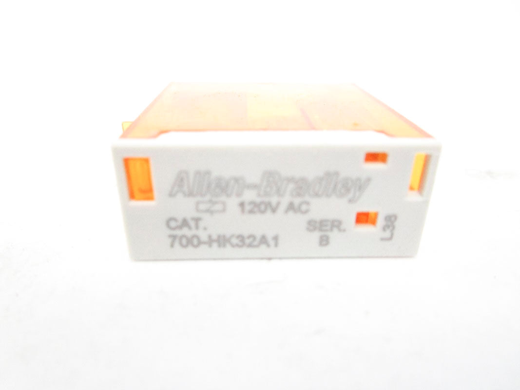ALLEN BRADLEY 700-HK32A1 SER. B  12VAC 5.8A (W/H) NSMP