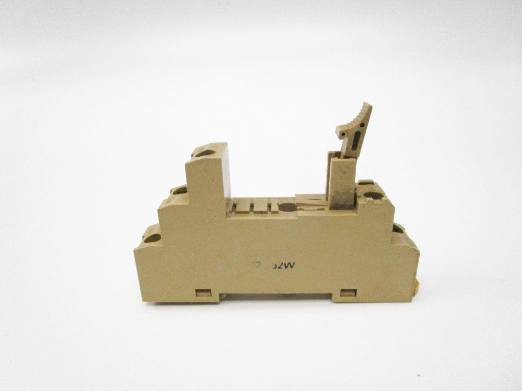 ALLEN BRADLEY 700-HN121 SER. A 250VAC 10A NSNP