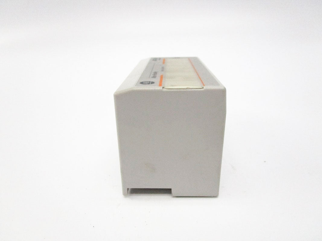 ALLEN BRADLEY 1794-OW8 SER. A 250VAC 2A NSNP