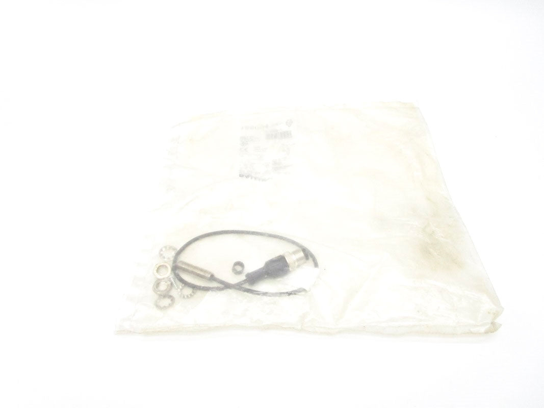 BALLUFF BES516-324-G-E4-C-S4-00.3 BES00P2 10-30VDC NSMP