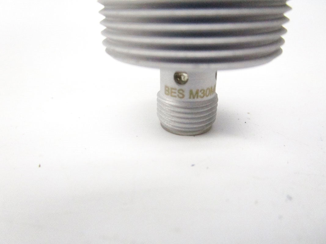 BALLUFF BESM30ML-PSC10A-S04G-W BES02KM 10-30VDC NSMP