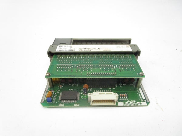 ALLEN BRADLEY 1746-IV32 SER. C 15-26.4VDC UNMP