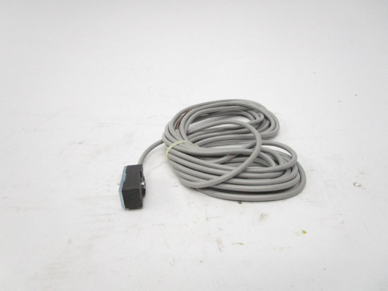 FESTO SMEO-1-LED-24-K5B 151672 12-27V NSNP
