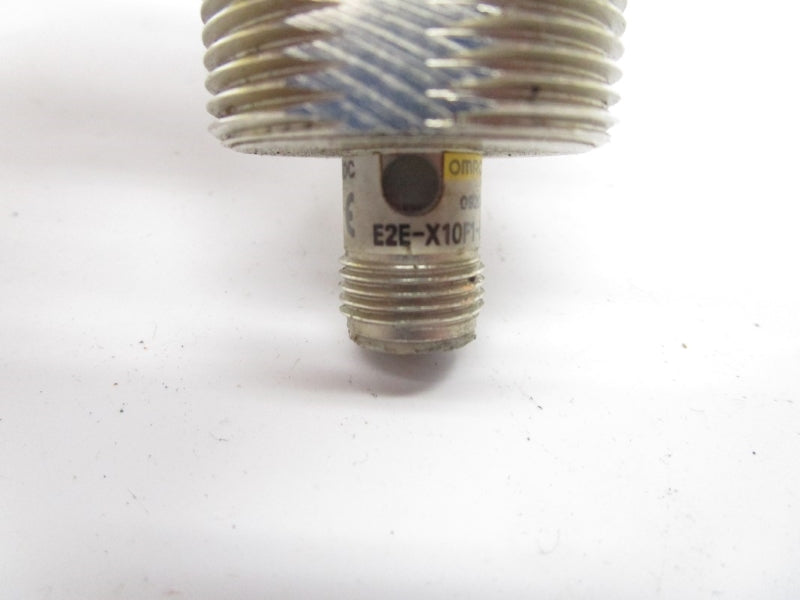 OMRON E2E-X10F1-M1 12-24VDC UNMP