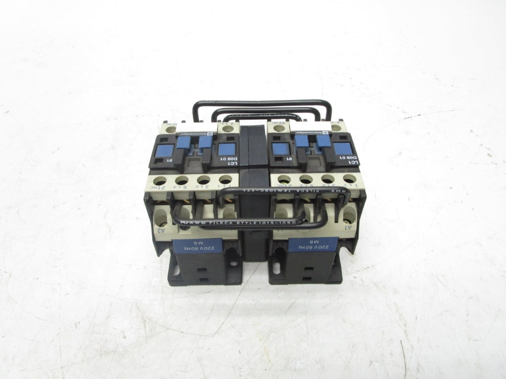 TELEMECANIQUE LC2D0901M6 (AS PICTURED) NSNP