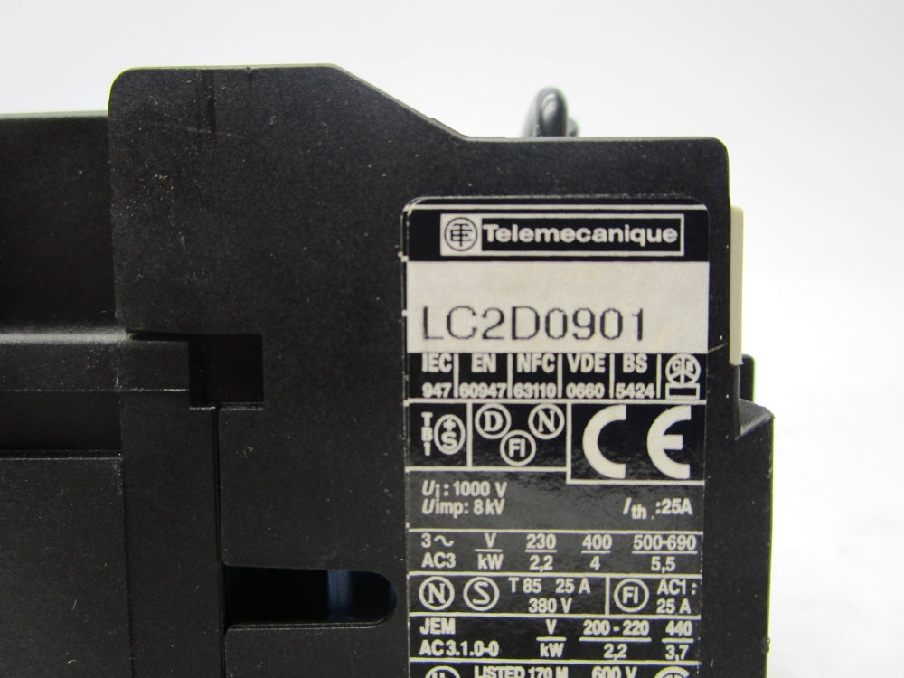 TELEMECANIQUE LC2D0901M6 (AS PICTURED) NSNP