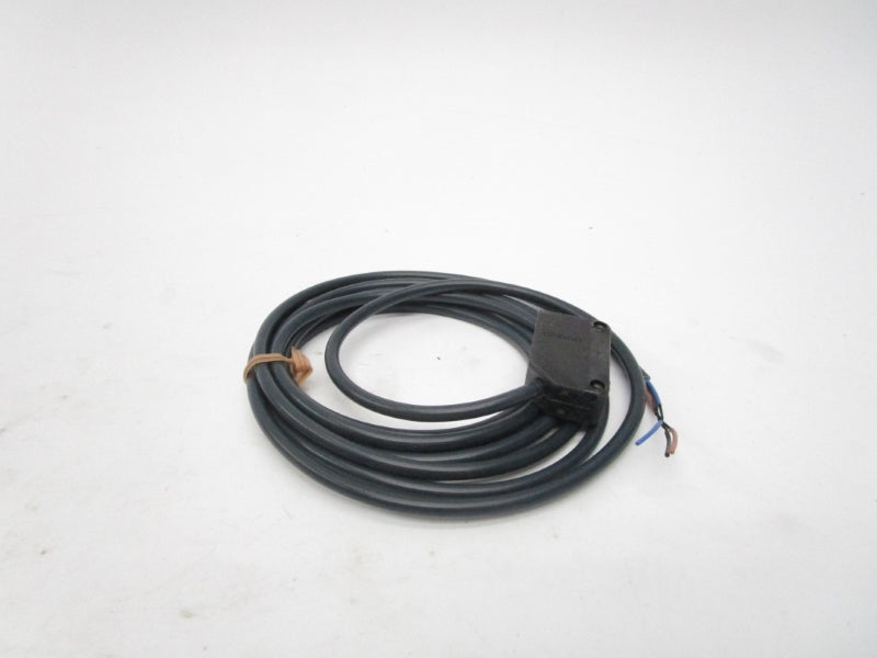 OMRON E32-D81 12-24VDC NSMP